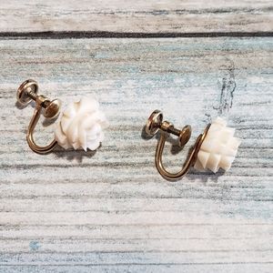 Flower Carved Errings.